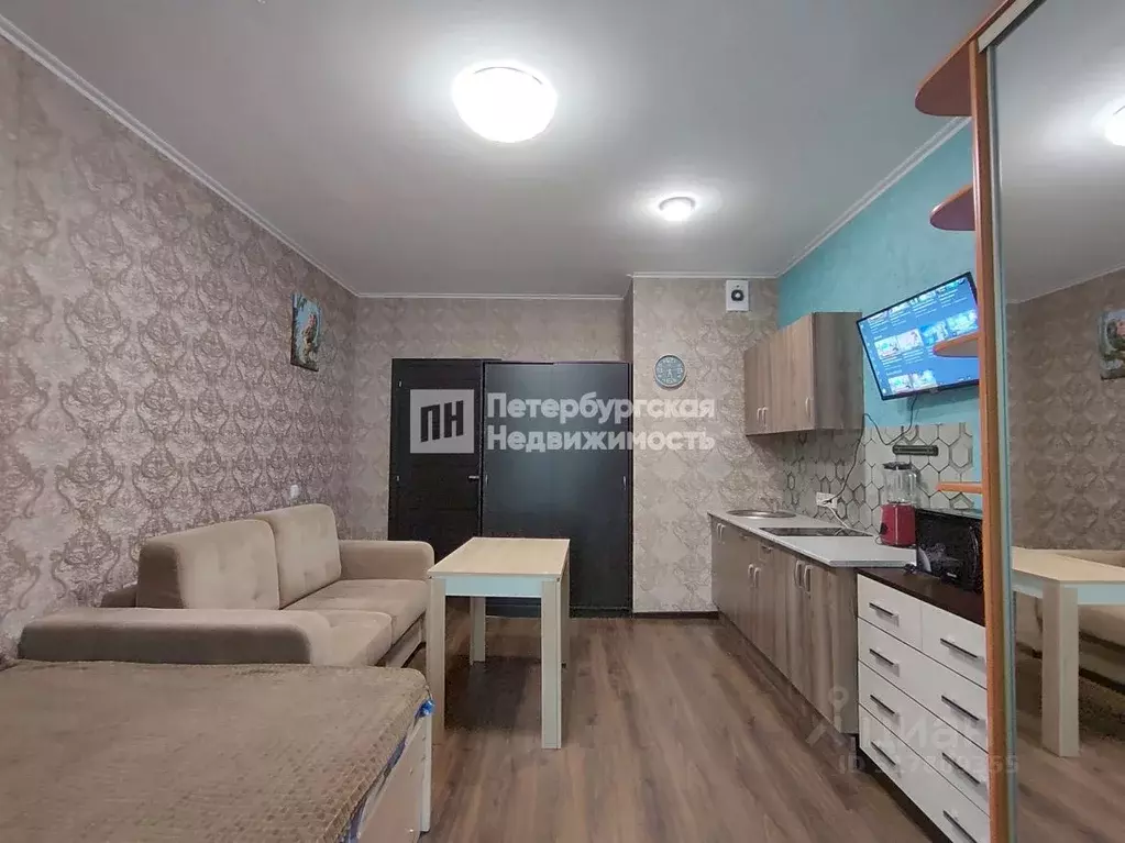 Студия Ленинградская область, Мурино Всеволожский район, бул. ... - Фото 0
