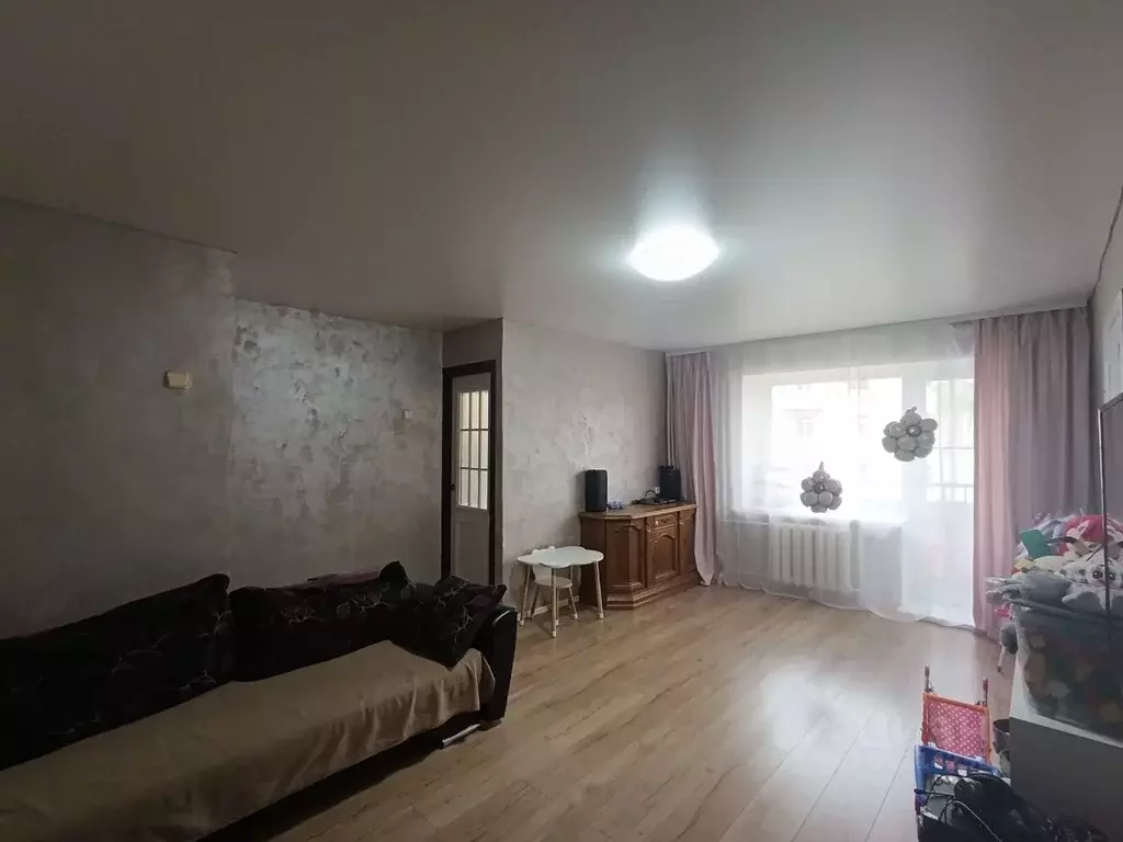 2-к кв. Омская область, Омск Городок Нефтяников мкр, ул. 50 лет ... - Фото 2