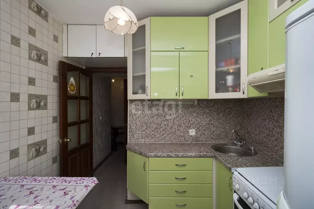 2-к кв. Тюменская область, Тюмень Профсоюзная ул., 79 (43.2 м) - Фото 2