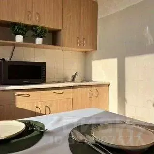 3-к кв. Крым, Симферополь ул. Кечкеметская, 94 (55.0 м) - Фото 1