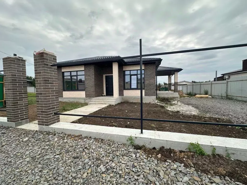 Дом в Ростовская область, Аксайский район, Щепкинское с/пос, пос. ... - Фото 1