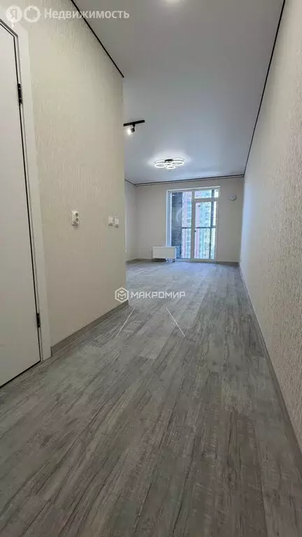 Квартира-студия: Новосибирск, Красный проспект, 182/3 (30 м) - Фото 1