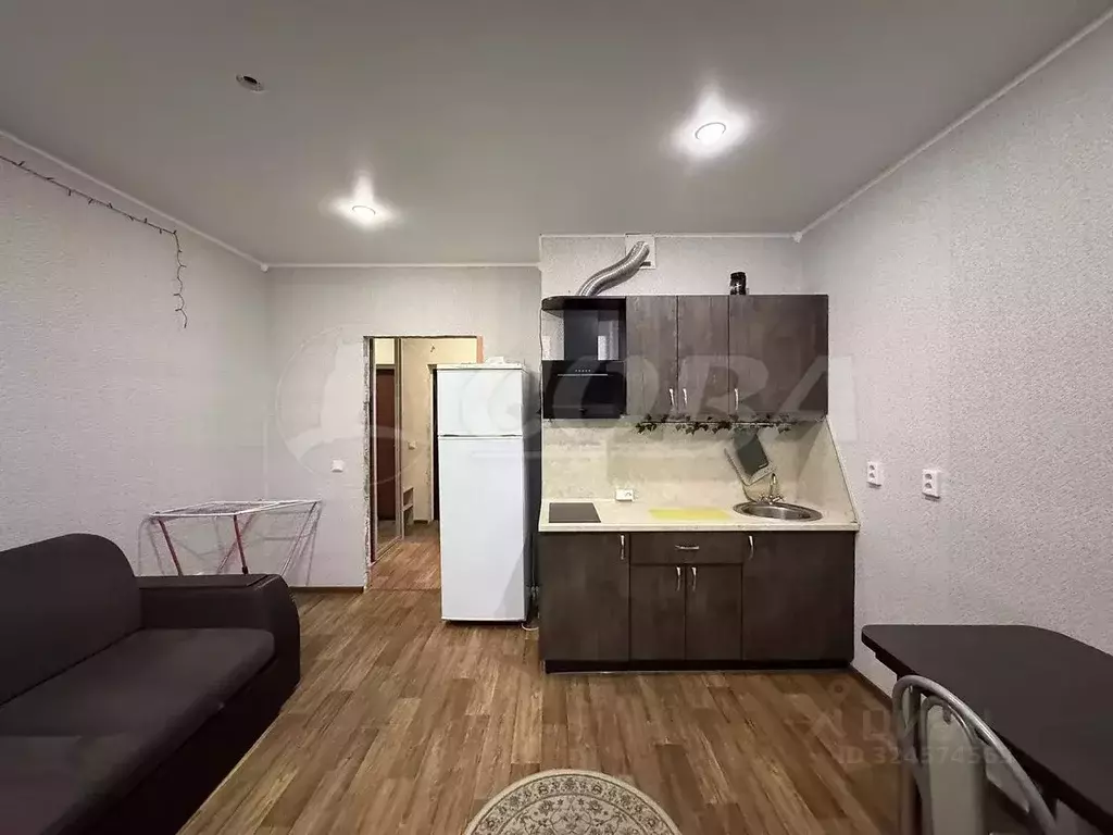 Студия Тюменская область, Тюмень ул. Верхнетарманская, 1 (24.0 м) - Фото 1