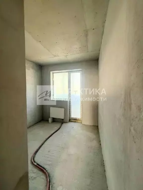 Продается 3-комнатная квартира - Фото 1