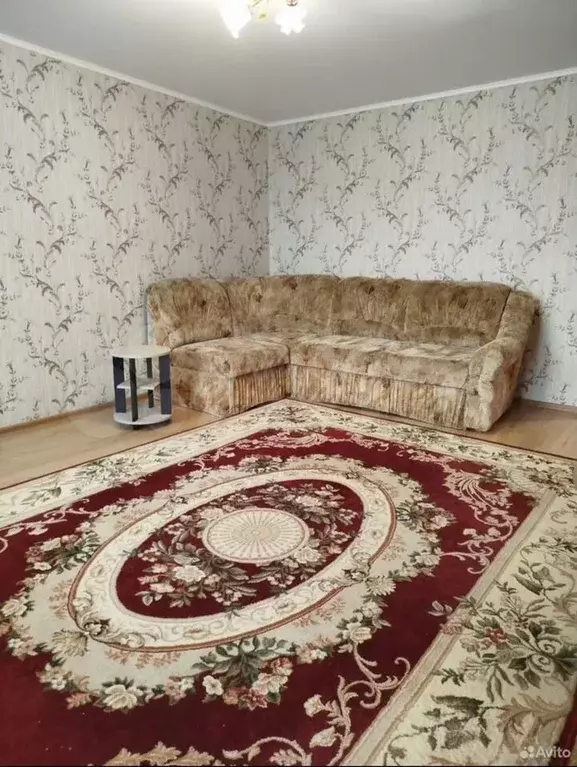 2-к. квартира, 50 м, 5/5 эт. - Фото 0