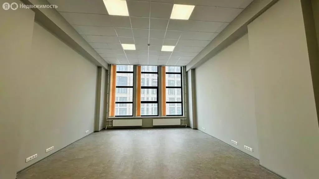 Офис (3600 м) - Фото 2