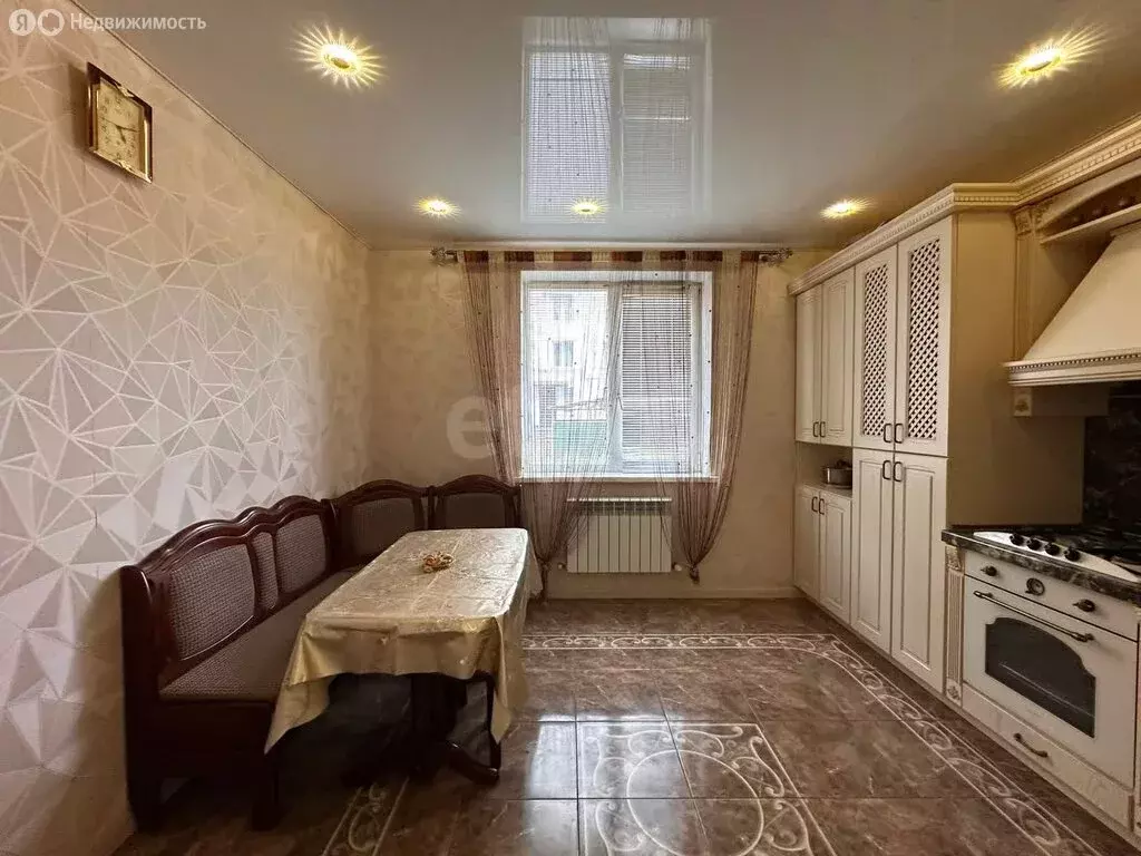 3-комнатная квартира: Белгород, улица Виктора Лосева, 21 (79 м) - Фото 2