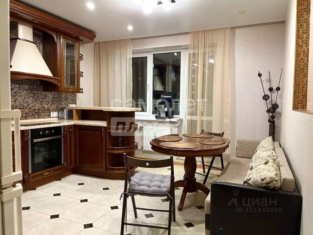 3-к кв. Санкт-Петербург ул. Шкапина, 9-11 (86.0 м) - Фото 0
