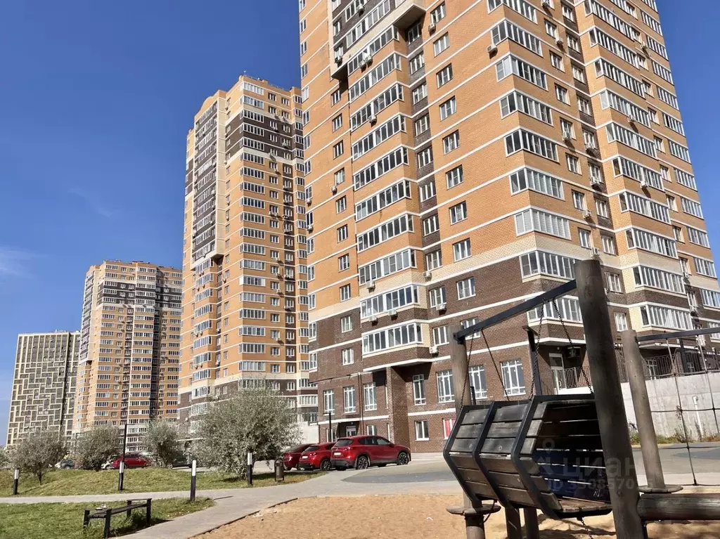 3-к кв. Тульская область, Тула ул. Сурикова, 28 (62.0 м) - Фото 2