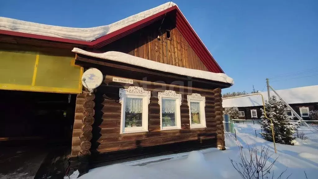 Дом в Свердловская область, Артемовский муниципальный округ, пос. ... - Фото 1