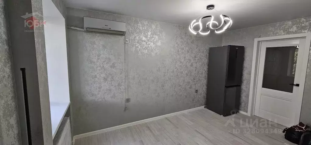 3-к кв. Крым, Евпатория ул. Некрасова, 87 (59.6 м) - Фото 1