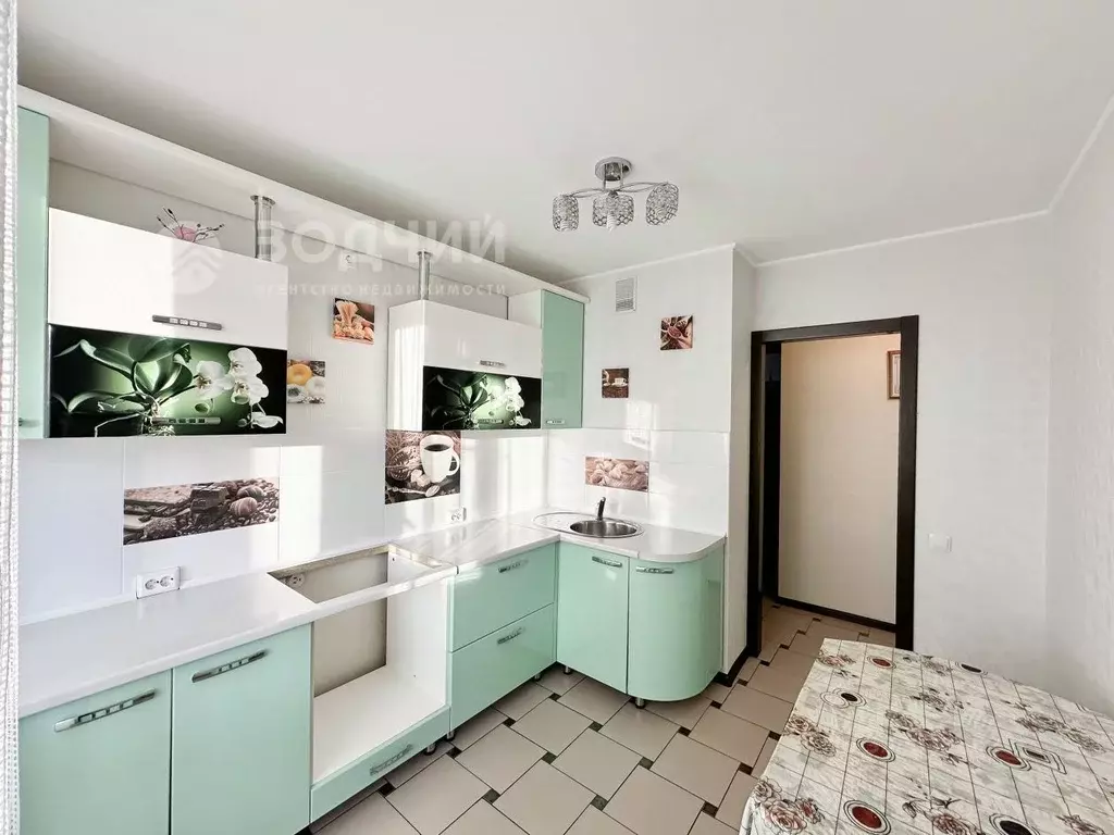 2-к кв. Чувашия, Чебоксары ул. Радужная, 9 (53.2 м) - Фото 1