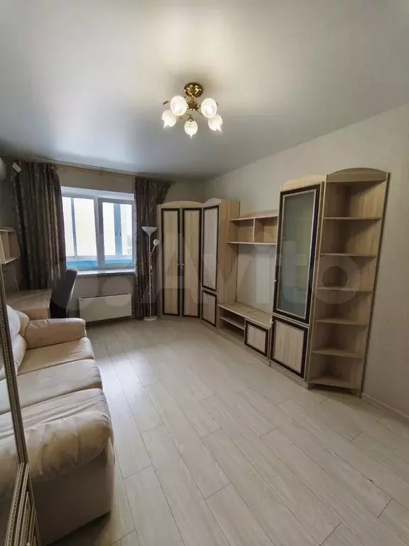 1-к. квартира, 37 м, 7/9 эт. - Фото 0