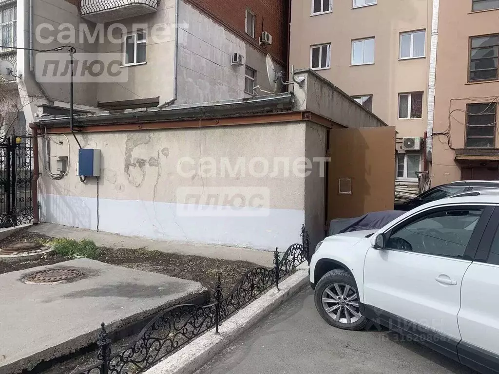 Гараж в Тюменская область, Тюмень ул. Семакова, 21 (70 м) - Фото 2