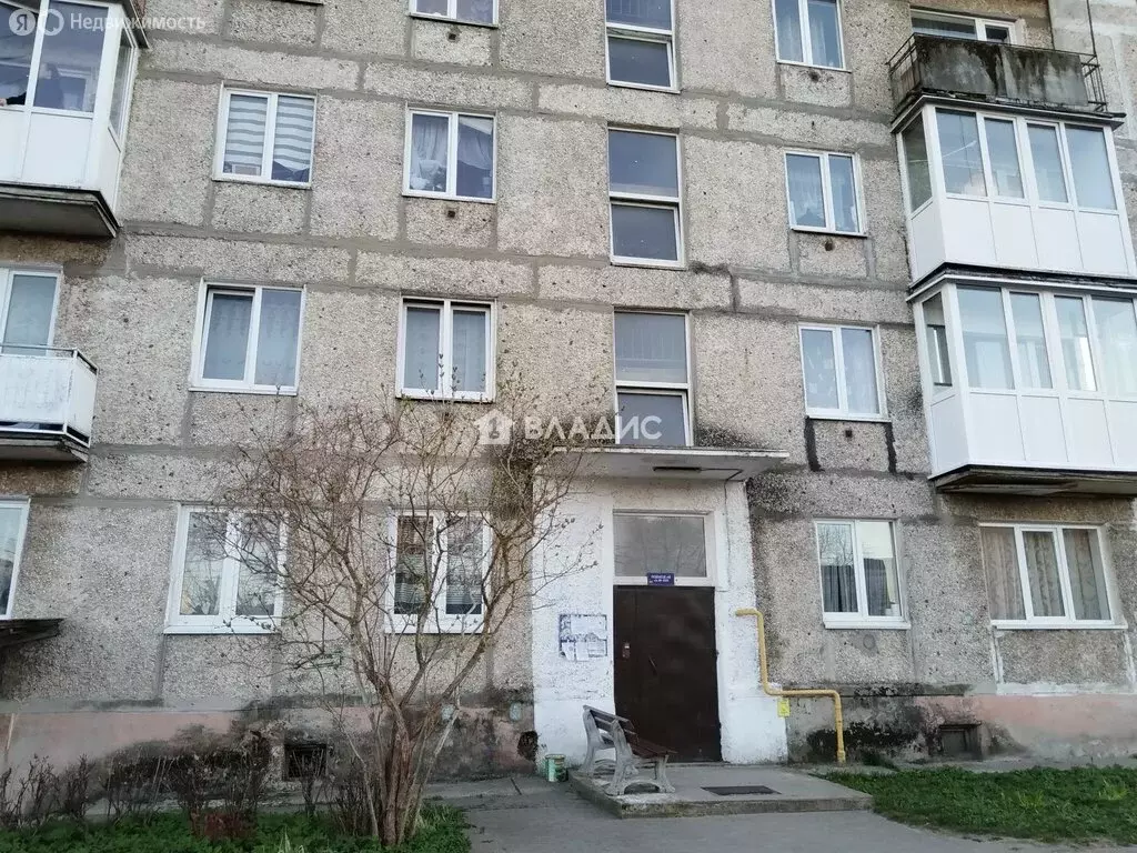 3-комнатная квартира: город Светлый, улица Горького, 15 (59.7 м) - Фото 1
