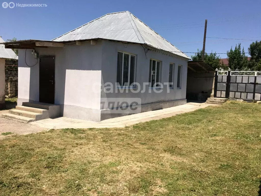 Дом в Яникой, улица Байсултанова, 97 (40.4 м) - Фото 0