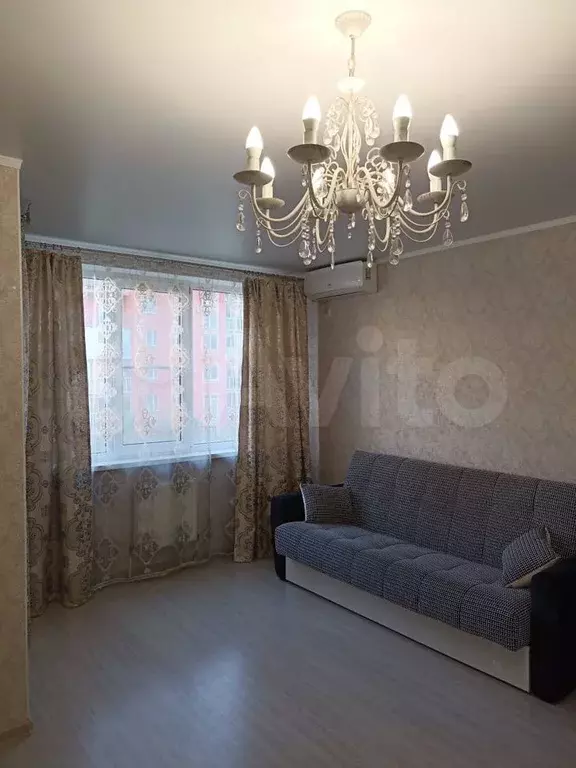 1-к. квартира, 40 м, 3/7 эт. - Фото 1