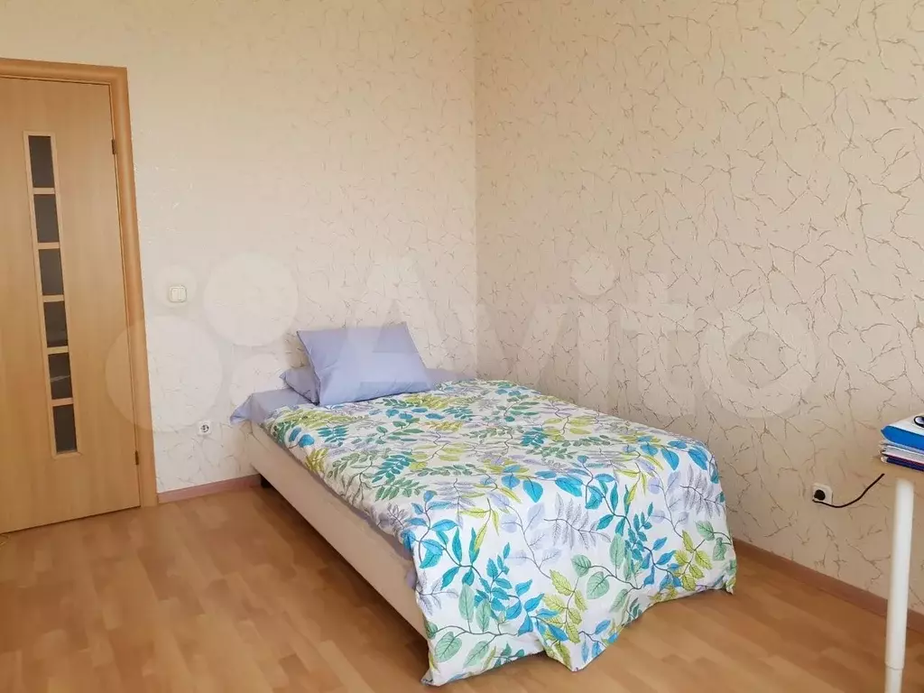 1-к. квартира, 40 м, 8/18 эт. - Фото 0