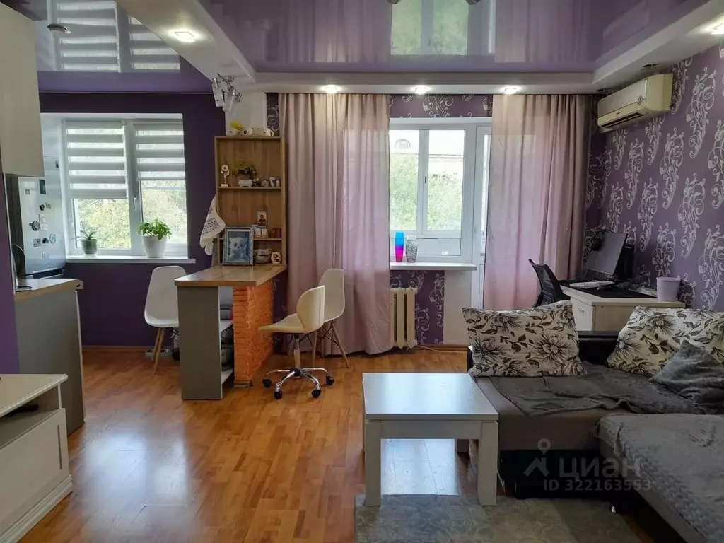 3-к кв. Волгоградская область, Волгоград ул. Пархоменко, 41 (56.3 м) - Фото 1