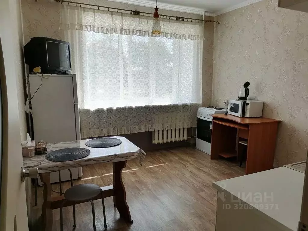 1-к кв. Сахалинская область, Корсаков Краснофлотская ул., 9 (37.0 м) - Фото 1