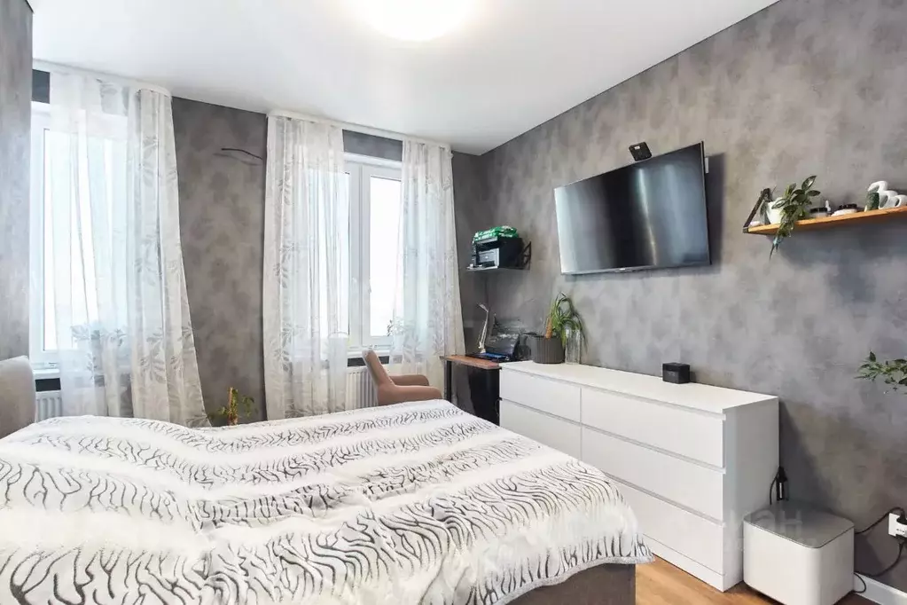 1-к кв. Тюменская область, Тюмень Новгородская ул., 3 (55.2 м) - Фото 2