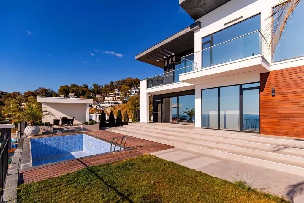 Дом в Краснодарский край, Сочи ул. Ручей Видный (180 м) - Фото 1