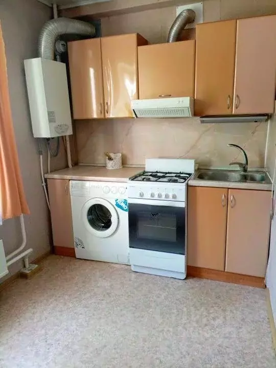 3-к кв. Тамбовская область, Тамбов ул. Ивана Франко, 6 (58.1 м) - Фото 0