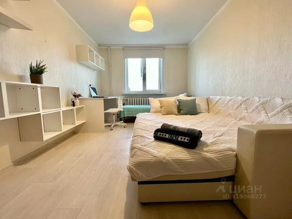 3-к кв. Татарстан, Альметьевск ул. Тельмана, 58 (90.0 м) - Фото 1