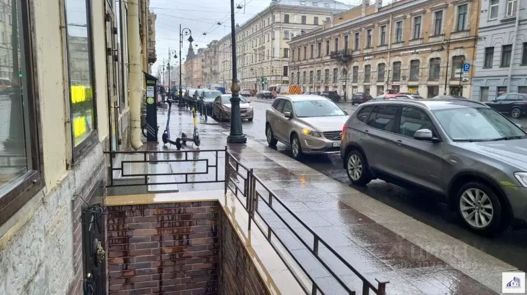 Торговая площадь в Санкт-Петербург Литейный просп., 35 (149 м) - Фото 0