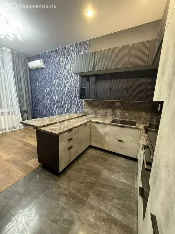 1-комнатная квартира: Казань, улица Аметьевская Магистраль, 16к1 (40 ... - Фото 2