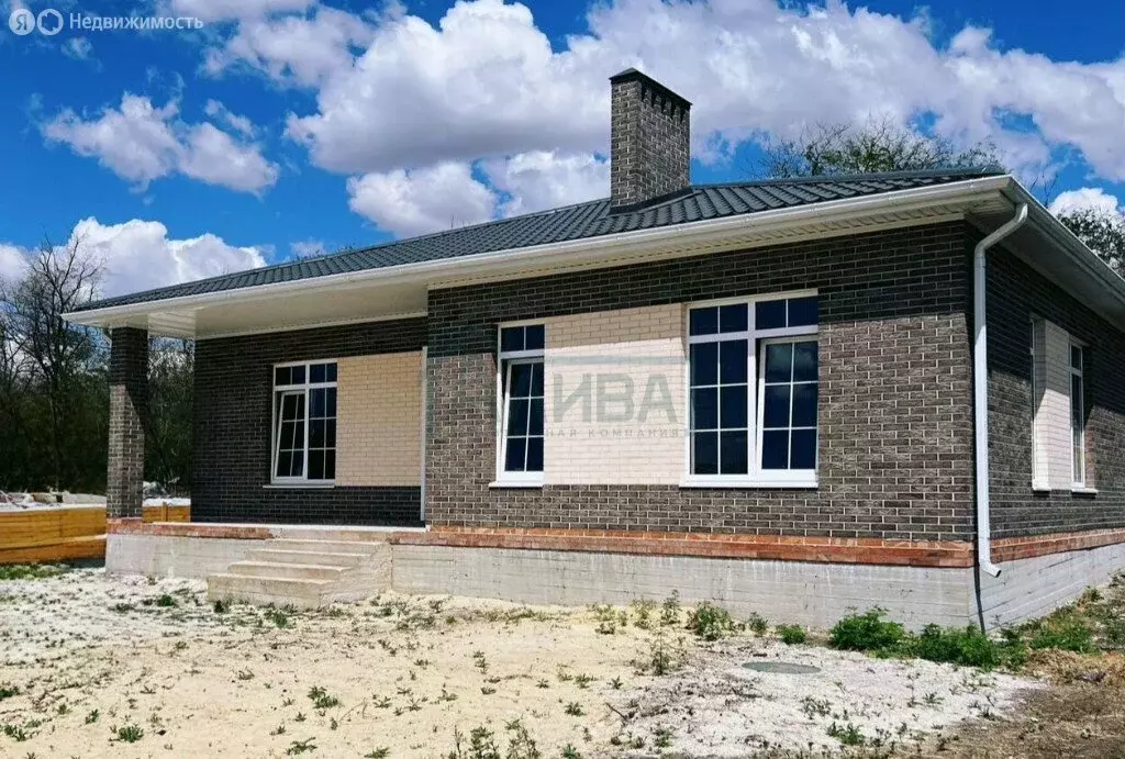 Дом в Ленинаван, улица Мира, 8А (170 м) - Фото 0