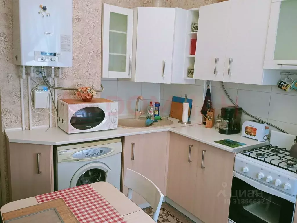 1-к кв. Ростовская область, Новочеркасск ул. Ященко, 8Б (33.0 м) - Фото 1