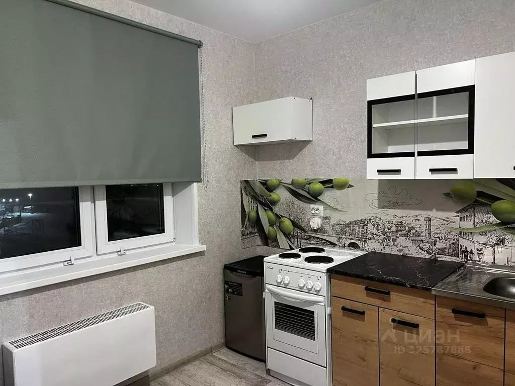 1-к кв. Курганская область, Курган Заозерный жилрайон, 8-й мкр, 5 ... - Фото 1