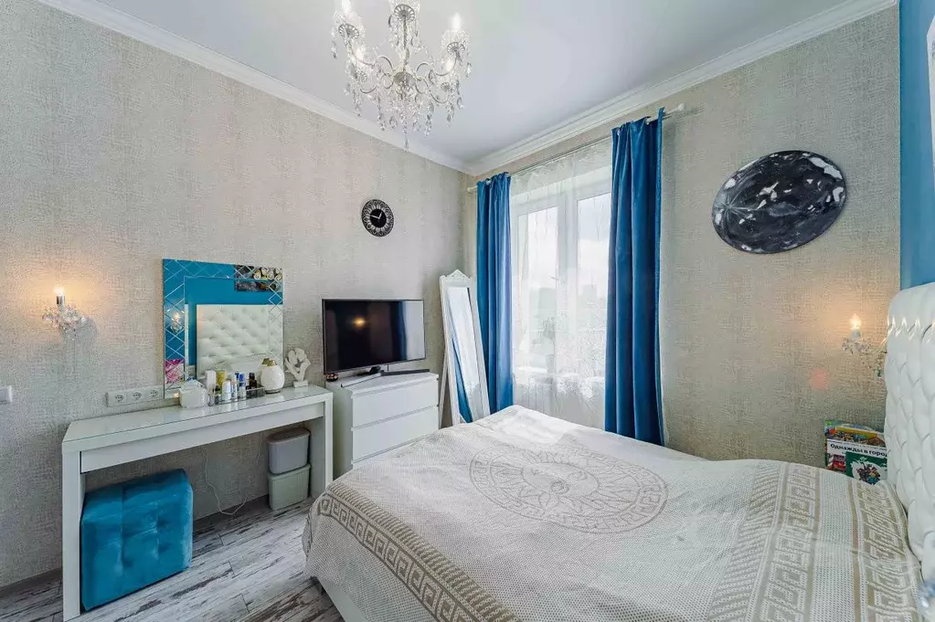 1-к кв. Свердловская область, Екатеринбург ул. Папанина, 18 (50.0 м) - Фото 0