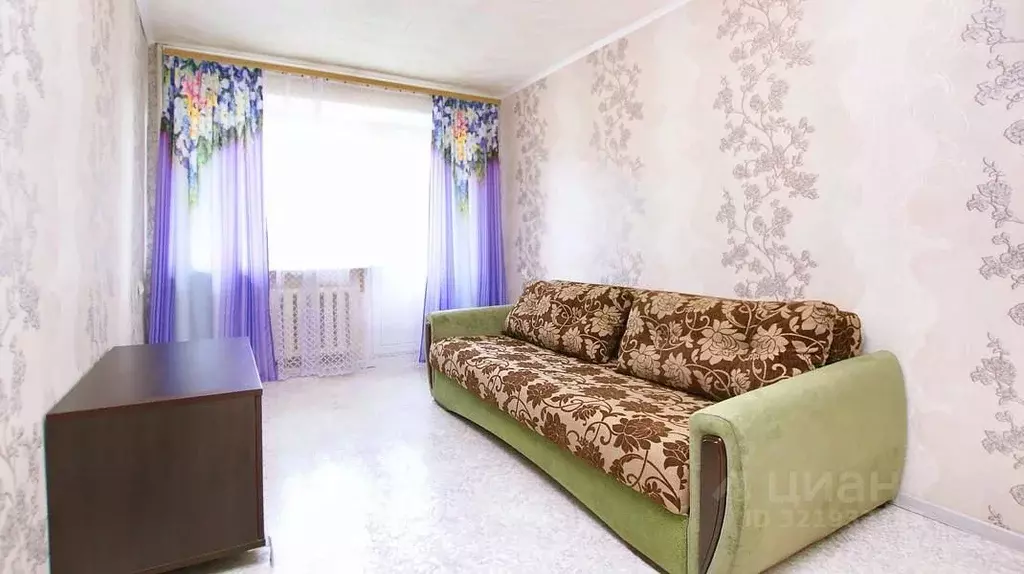 1-к кв. Московская область, Волоколамск Рижское ш., 7/18 (29.5 м) - Фото 0