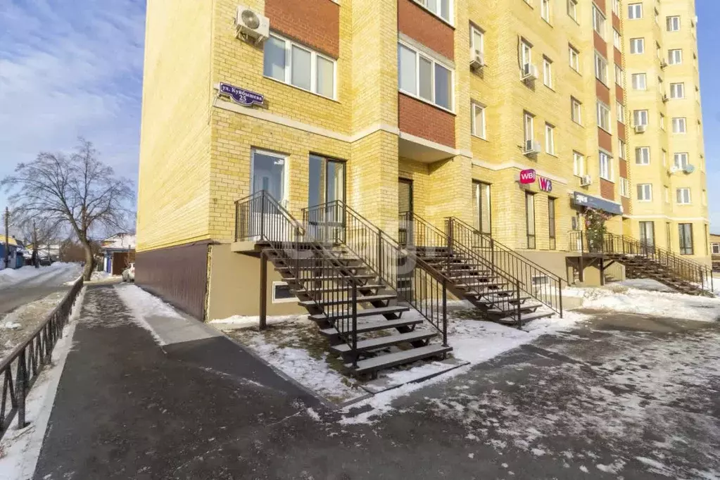 Помещение свободного назначения в Тюменская область, Тюмень ул. ... - Фото 1