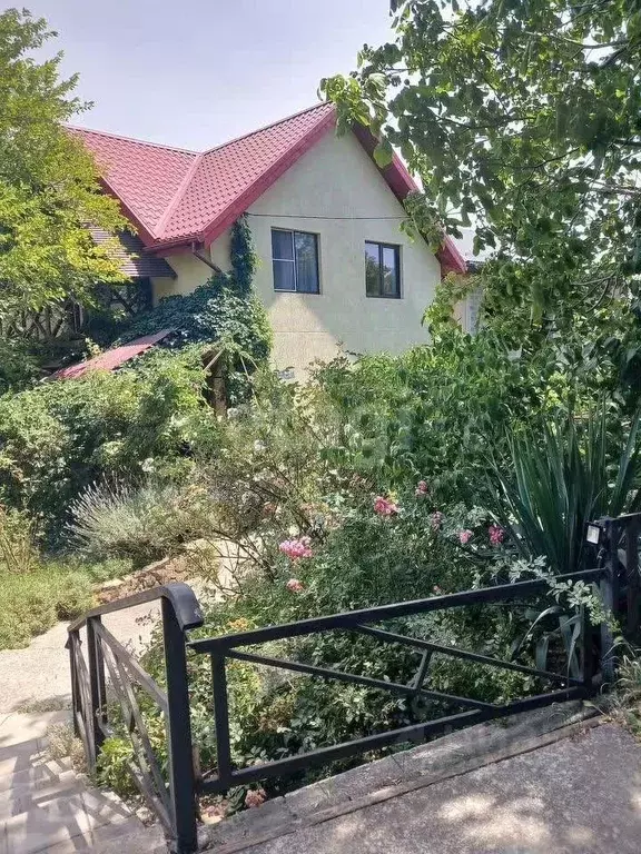 Дом в Краснодарский край, Новороссийск городской округ, Камчатка хут. ... - Фото 0