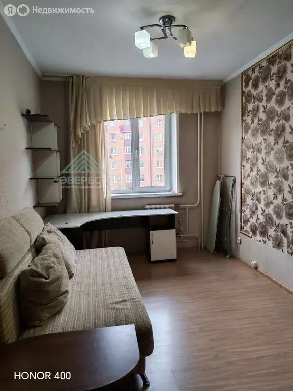 2-комнатная квартира: Абакан, улица Ивана Ярыгина, 17 (50 м) - Фото 1