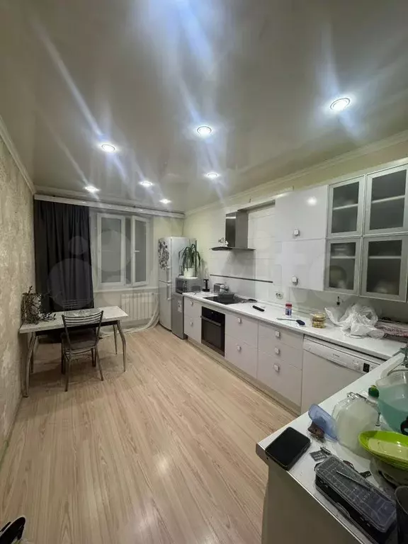 3-к. квартира, 71 м, 4/17 эт. - Фото 0