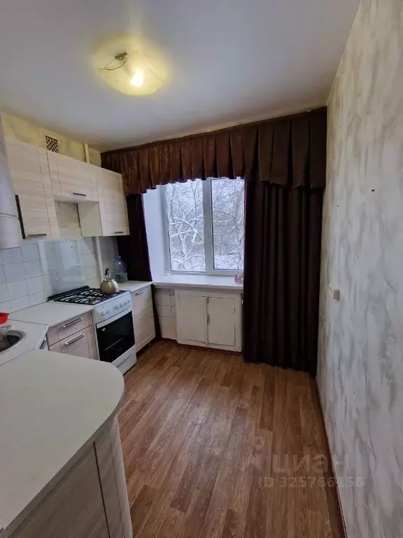 1-к кв. Владимирская область, Александров ул. Гагарина, 17 (30.0 м) - Фото 2