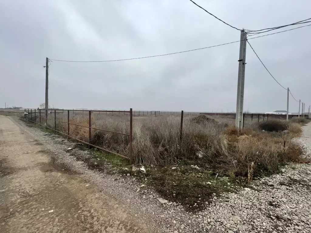 Участок в Волгоградская область, Средняя Ахтуба городское поселение, ... - Фото 1