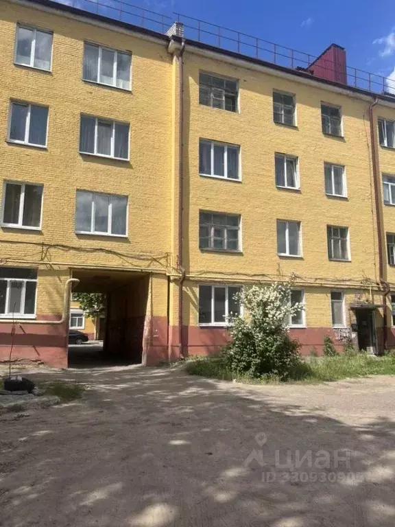 4-к кв. Брянская область, Клинцы Октябрьская ул., 35 (89.2 м) - Фото 2