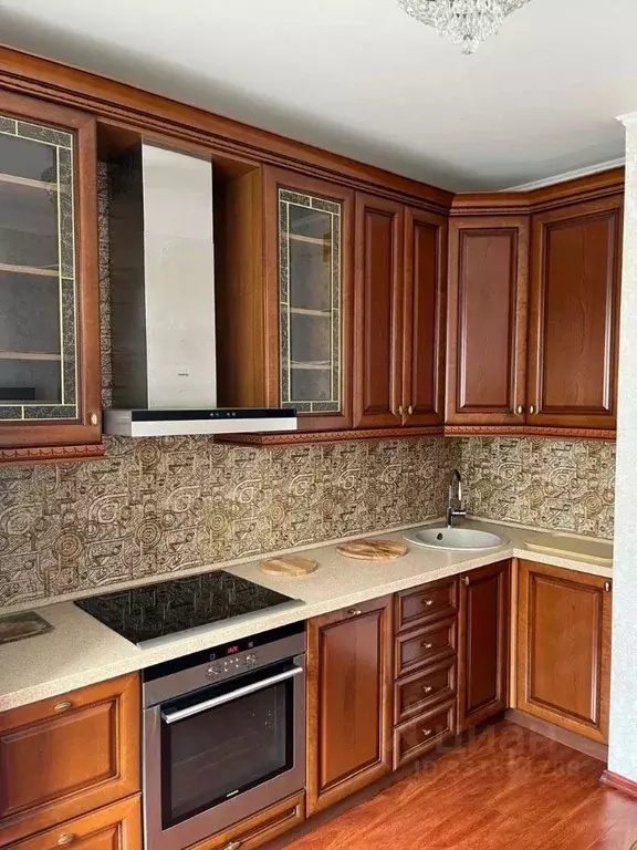 2-к кв. Москва ул. Адмирала Лазарева, 64 (54.0 м) - Фото 1