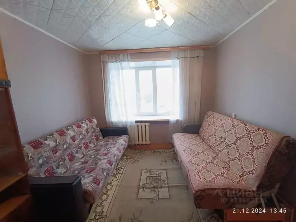 Комната Курганская область, Курган Центральный жилрайон, ул. 1 Мая, 21 ... - Фото 1