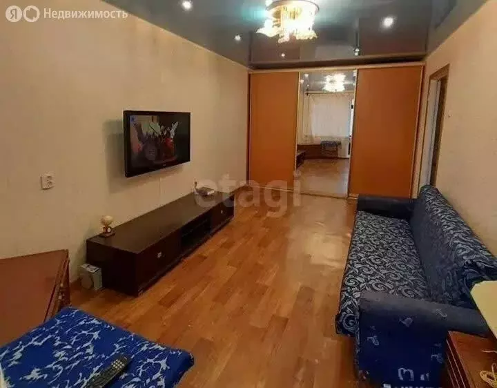 1-комнатная квартира: Киров, микрорайон Юго-Западный, улица Космонавта ... - Фото 2