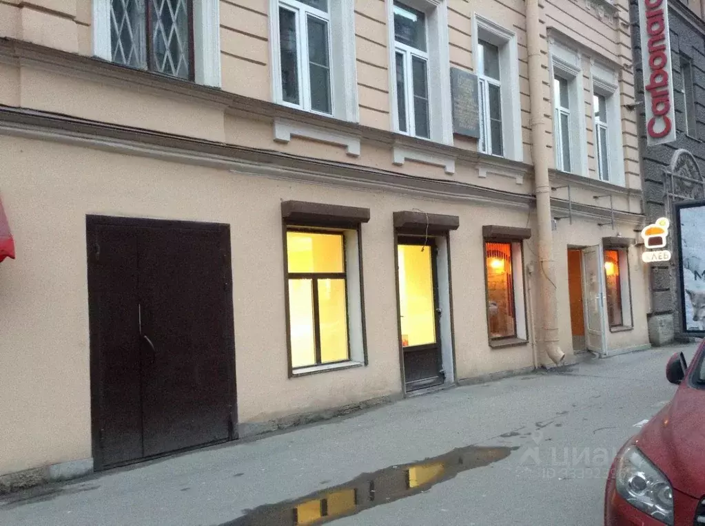Помещение свободного назначения в Санкт-Петербург ул. Марата, 33 (50 ... - Фото 1