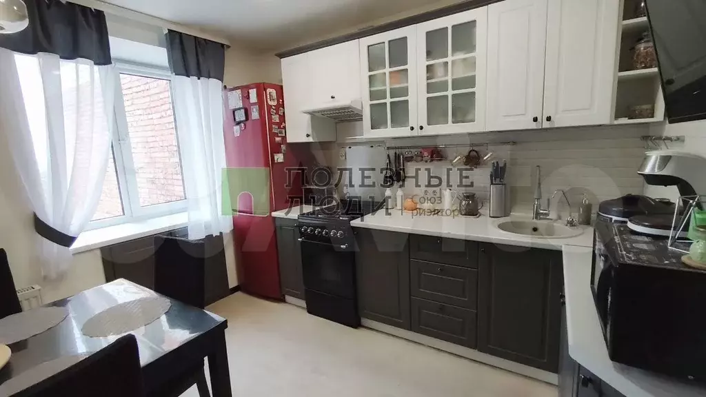 3-к. квартира, 63 м, 6/6 эт. - Фото 1