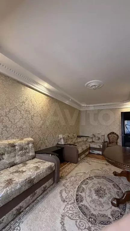 2-к. квартира, 56 м, 4/10 эт. - Фото 0