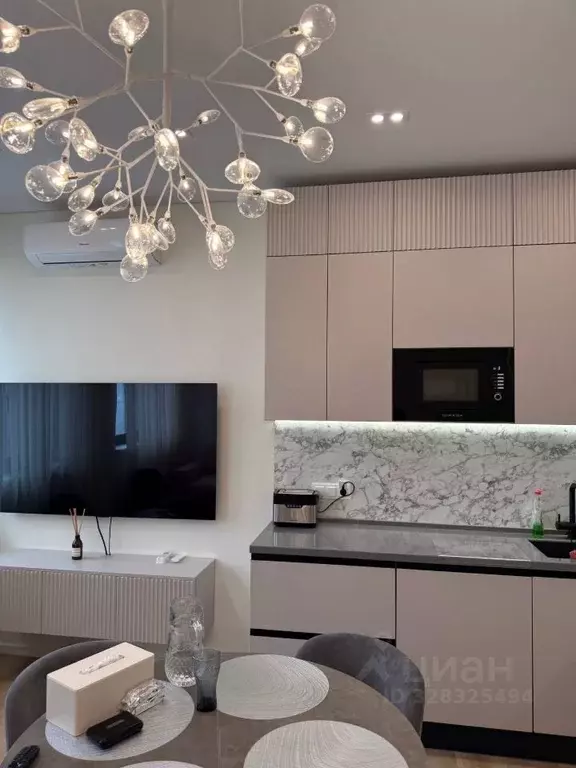 4-к кв. Москва ул. Ивана Франко, 6 (98.0 м) - Фото 1