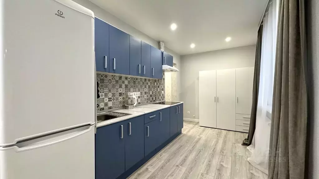 Студия Санкт-Петербург пос. Парголово, Заречная ул., 13к4 (29.7 м) - Фото 1